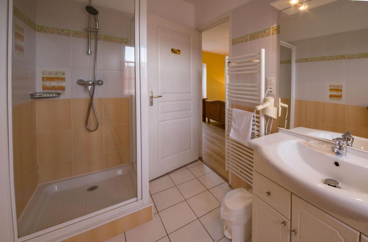 Saint-Pabu  La Cle Des Champs Des Abers Bed & Breakfast エクステリア 写真