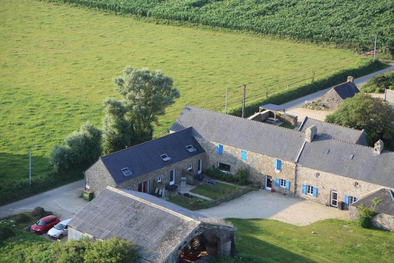 Saint-Pabu  La Cle Des Champs Des Abers Bed & Breakfast エクステリア 写真