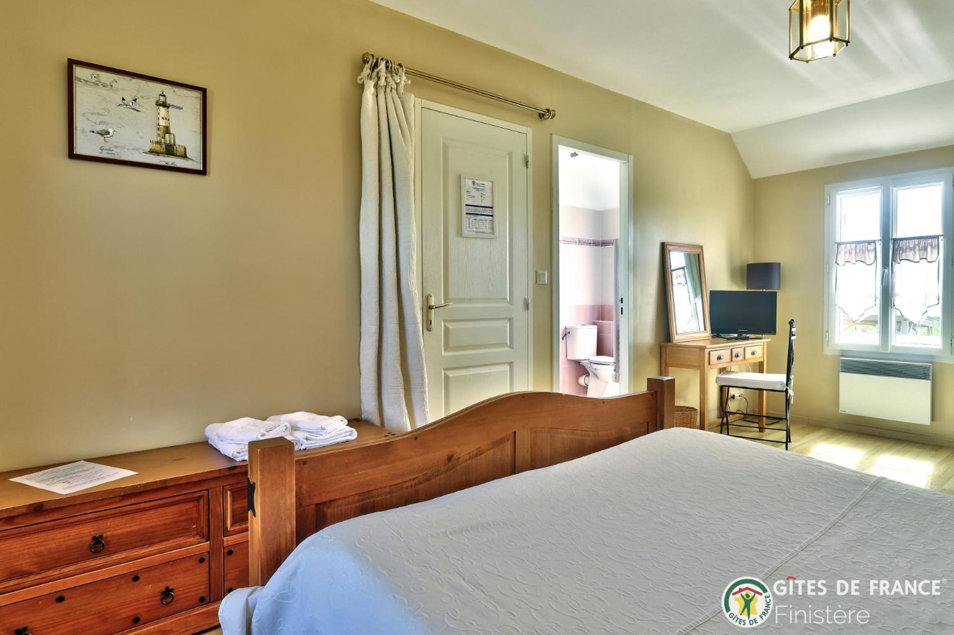 Saint-Pabu  La Cle Des Champs Des Abers Bed & Breakfast エクステリア 写真