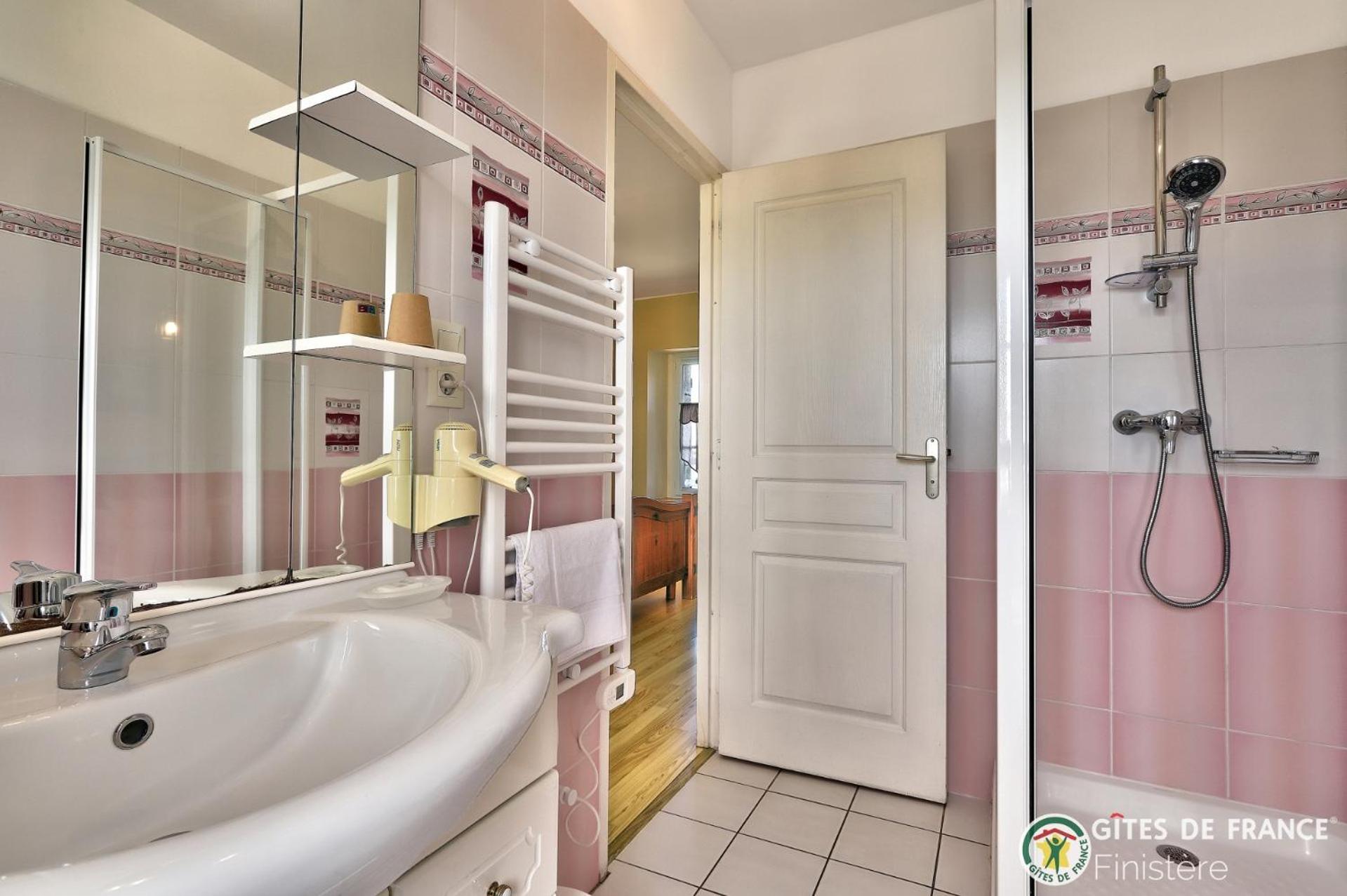 Saint-Pabu  La Cle Des Champs Des Abers Bed & Breakfast エクステリア 写真