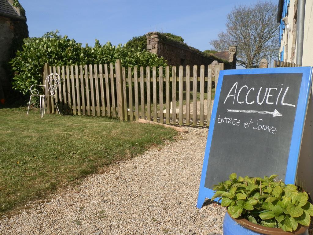 Saint-Pabu  La Cle Des Champs Des Abers Bed & Breakfast エクステリア 写真
